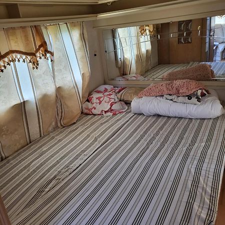 Hotel Pirttiniemen Lomakylae Muurasjärvi Esterno foto