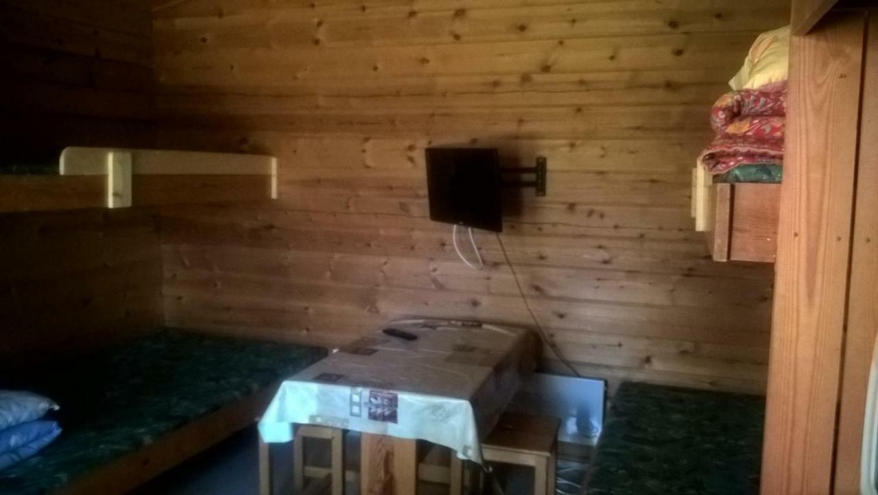 Hotel Pirttiniemen Lomakylae Muurasjärvi Esterno foto