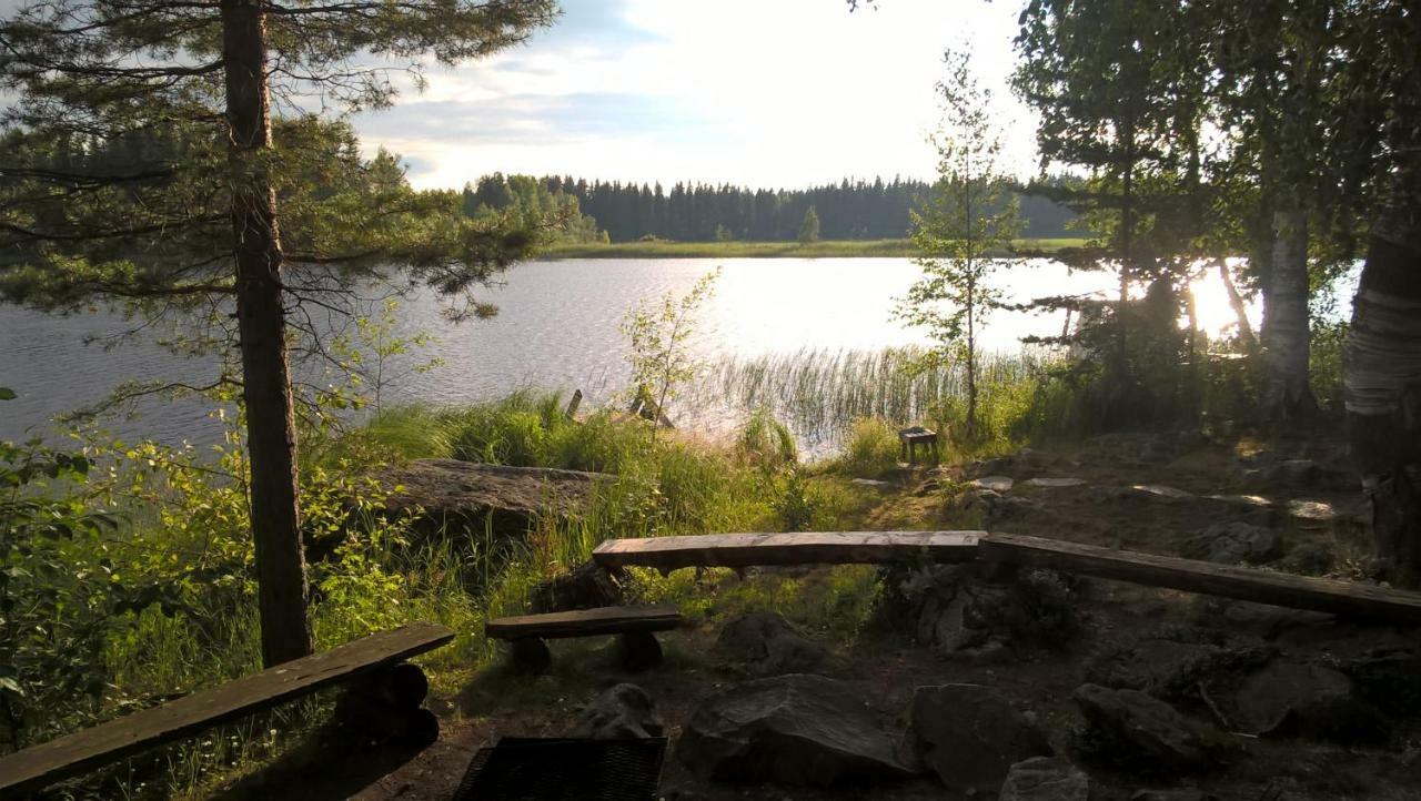 Hotel Pirttiniemen Lomakylae Muurasjärvi Esterno foto
